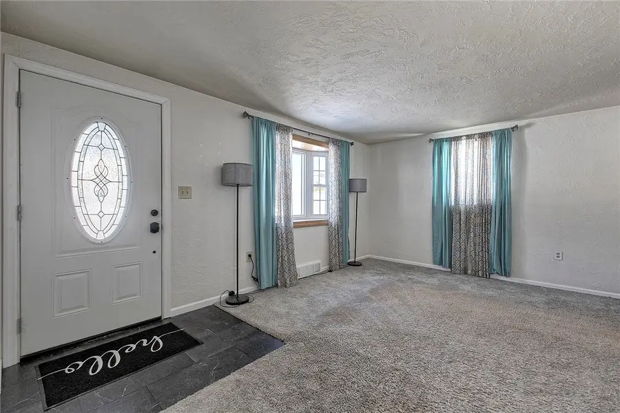 11480 Dennis Circle, North Huntingdon, PA 15642 - #3