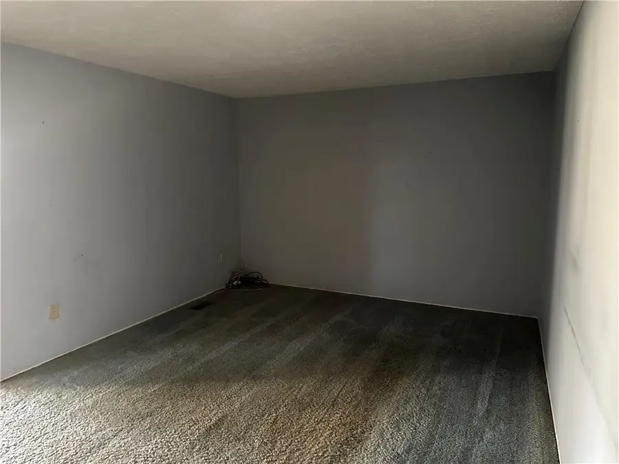 153 Hunting Creek Rd, Canonsburg, PA 15317 - Image #3