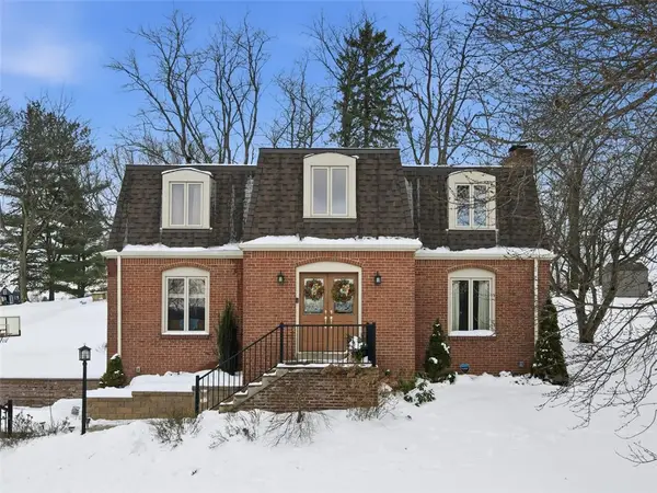 2400 Mill Grove Rd, Upper St Clair, PA 15241