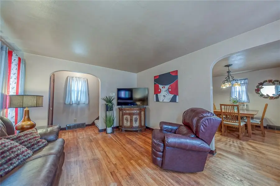 5733 Madison Dr., Penn Hills Township, PA 15147 - #2