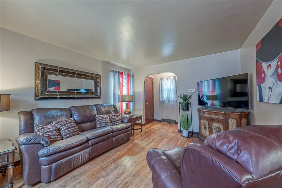 5733 Madison Dr., Penn Hills Township, PA 15147 - #3