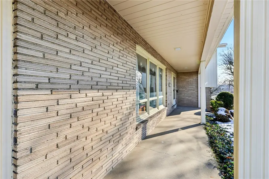 1423 8th St, Irwin, PA 15642 - Image #2