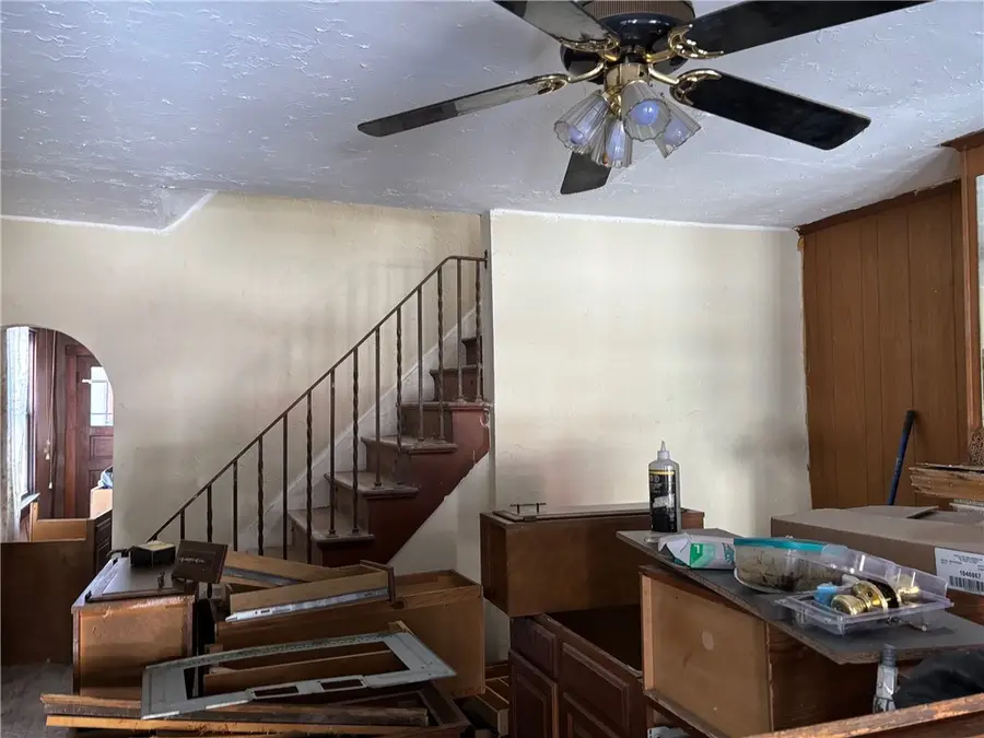 152 W 15th Ave, Homestead, PA 15120 - #3