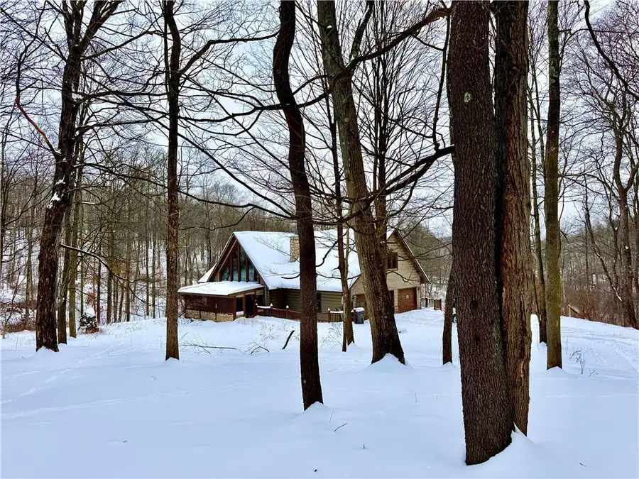 425 Pine Tract Rd, Center, PA 16061 - #2