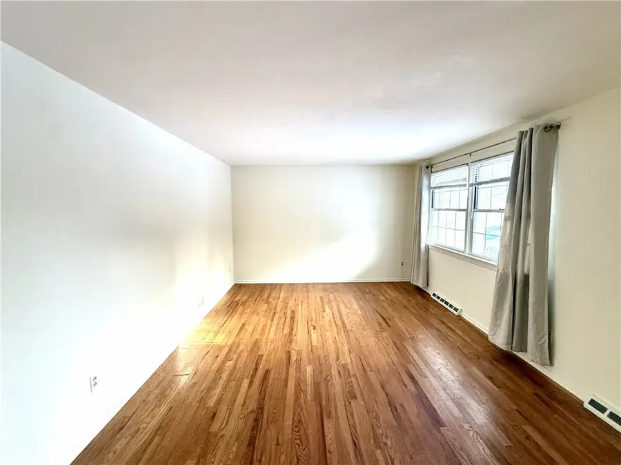 1449 Park View Dr, McCandless, PA 15101 - #3