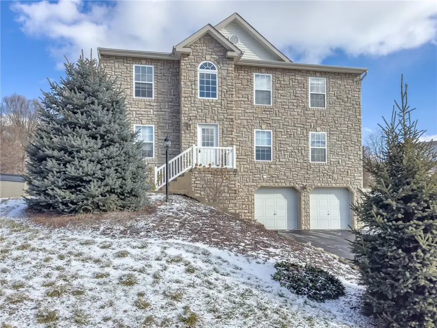 1309 Sandstone Dr, South Fayette, PA 15057 - #2