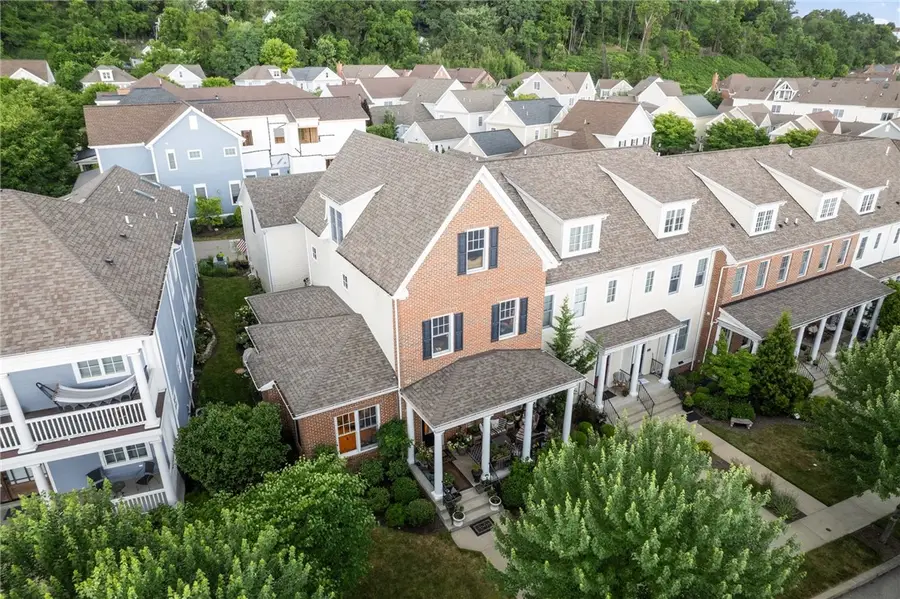 1641 Overton Ln, Squirrel Hill, PA 15217 - #2