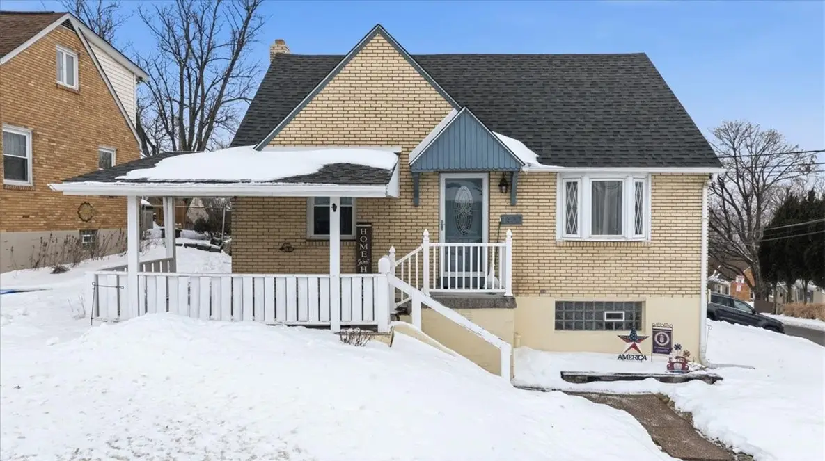 1400 Hamilton Rd, Castle Shannon, PA 15234 - #1