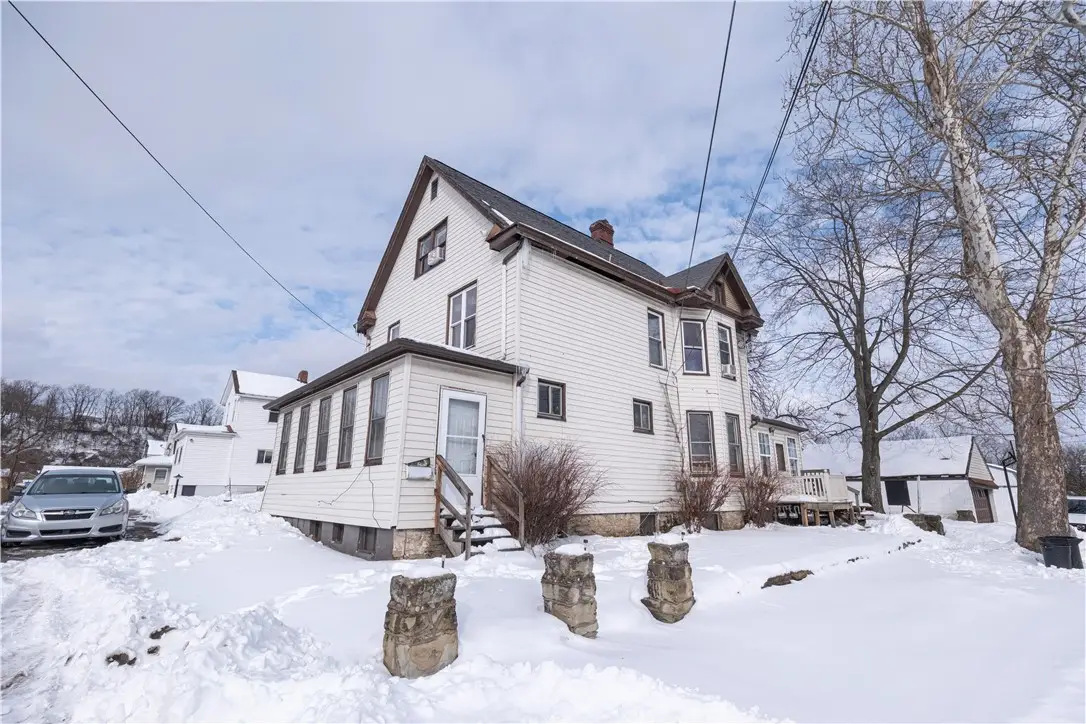 801 Vine St, Liberty, PA 15133 - #1