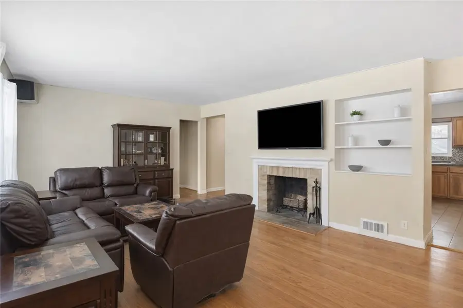 2129 Admiral, Aliquippa, PA 15001 - #3