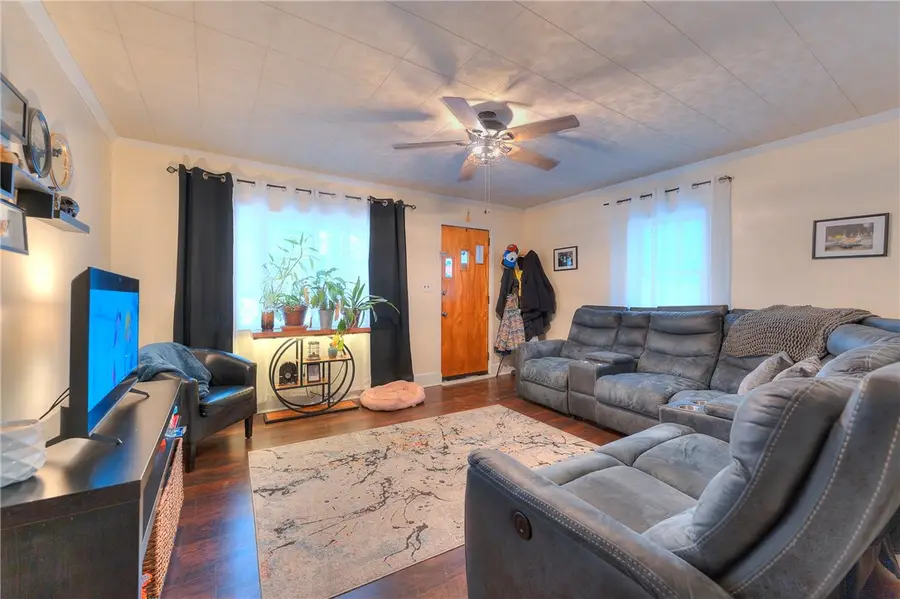 324 Lafferty Street, Jeannette, PA 15644 - #3