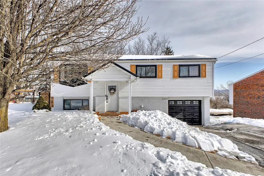 114 Mcmahon Dr, Penn Township, PA 15665 - Image #1