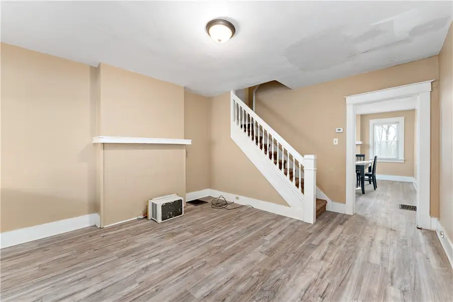 7138 Apple St, Pittsburgh, PA 15206 - #2