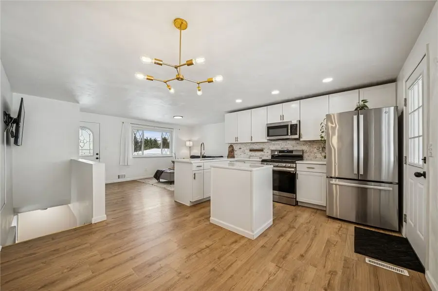 842 Garlow Blvd, Plum, PA 15239 - #2