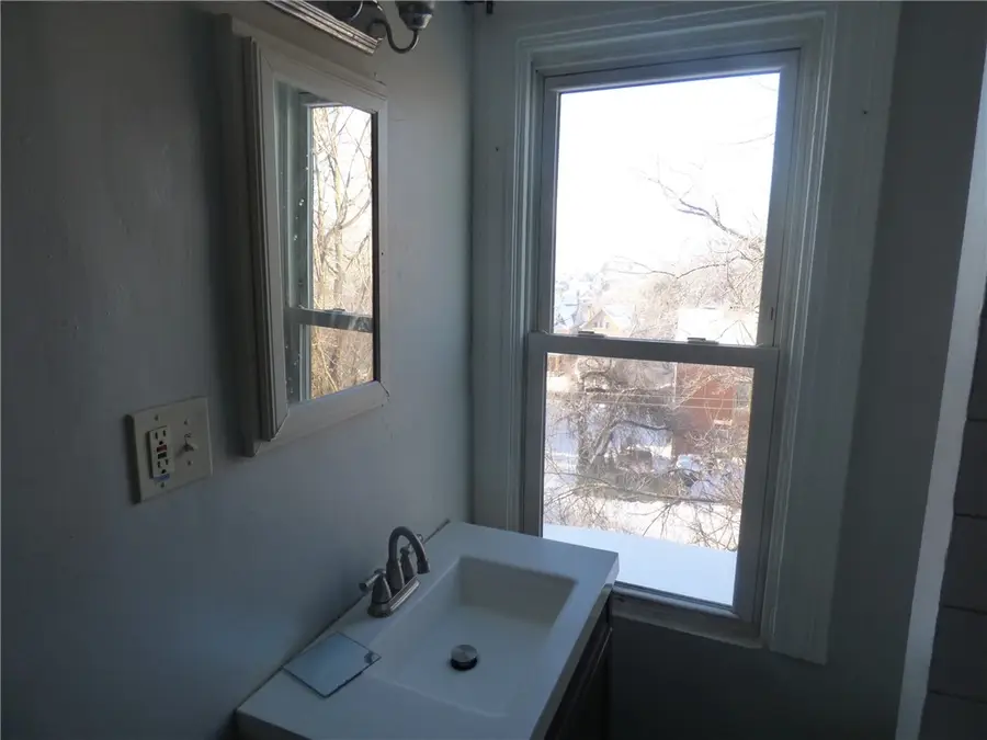 226 Lobinger Ave, North Braddock, PA 15104 - #2