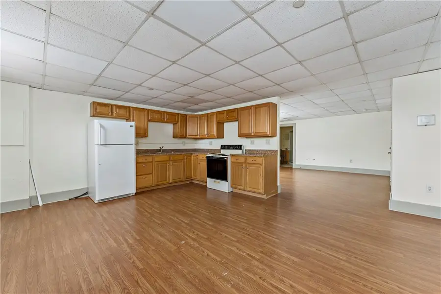 329 14th St, Ambridge, PA 15003 - Image #3