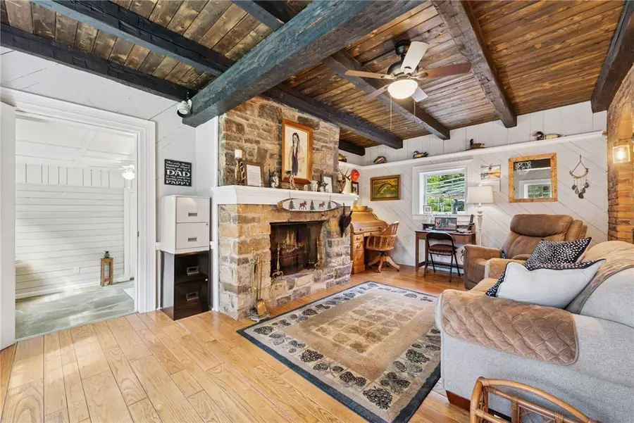 513 Austraw Rd, Ligonier, PA 15658 - #3