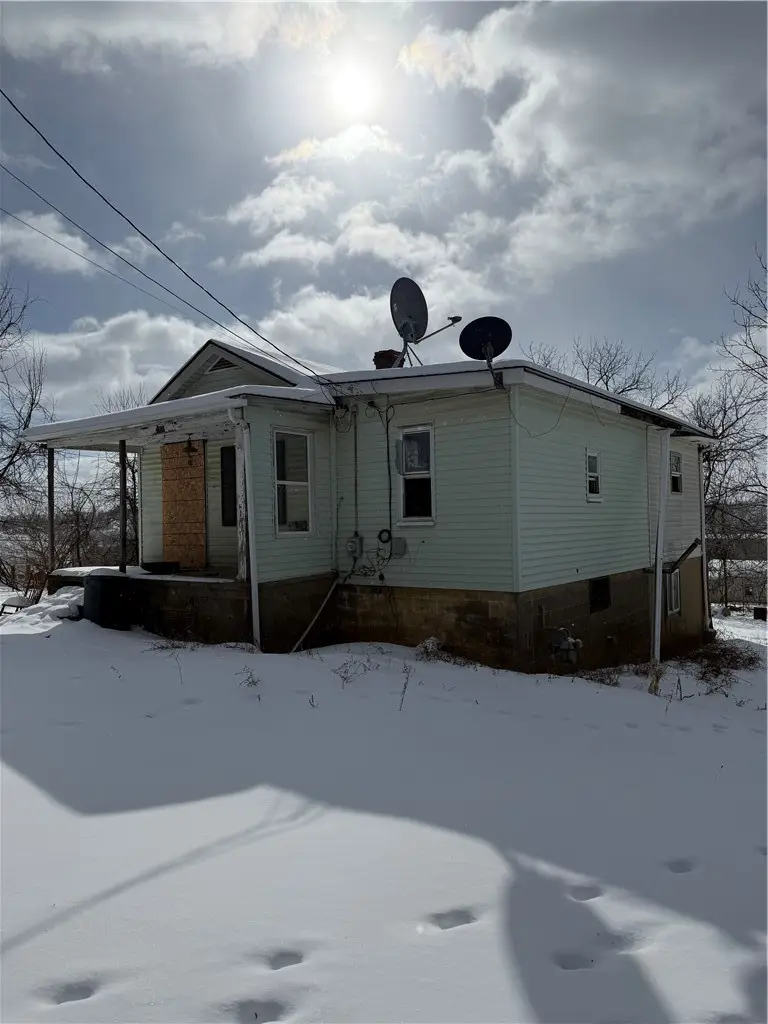 5 William St, Canton, PA 15301 - #1