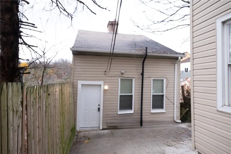 1604 Hatteras St, Pittsburgh, PA 15212 - #3