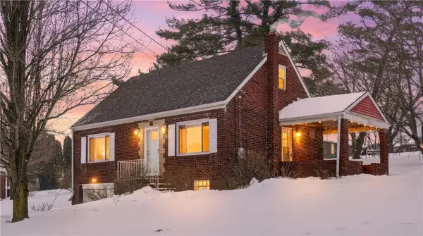 523 Thomas St, Plum Boro, PA 15239