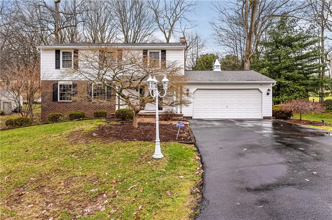 52 Greenview Dr, Hempfield Township, PA 15644 - #1