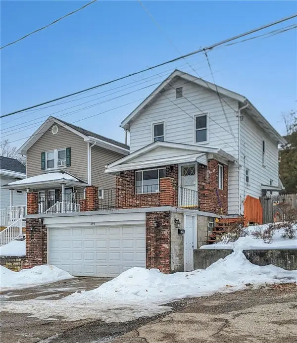 496 7th Ave, Moon/Crescent Twp, PA 15108