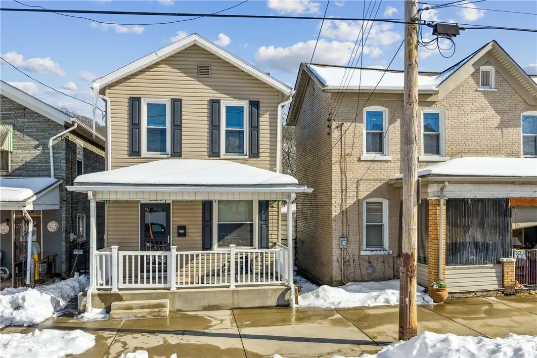 1618 3rd Ave, Beaver Falls, PA 15010 - #1