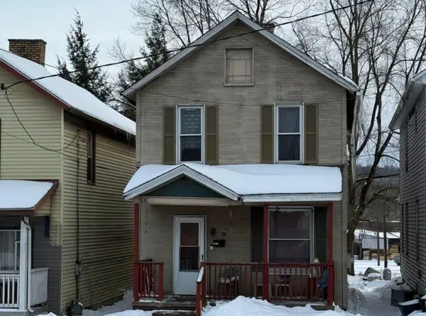 12 Mahoning Ave, New Castle, PA 16102