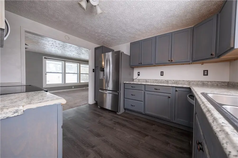 1020 Roosevelt Way, New Alexandria, PA 15670 - #3