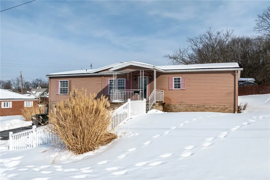 805 National Way, Ellwood City, PA 16117 - #3