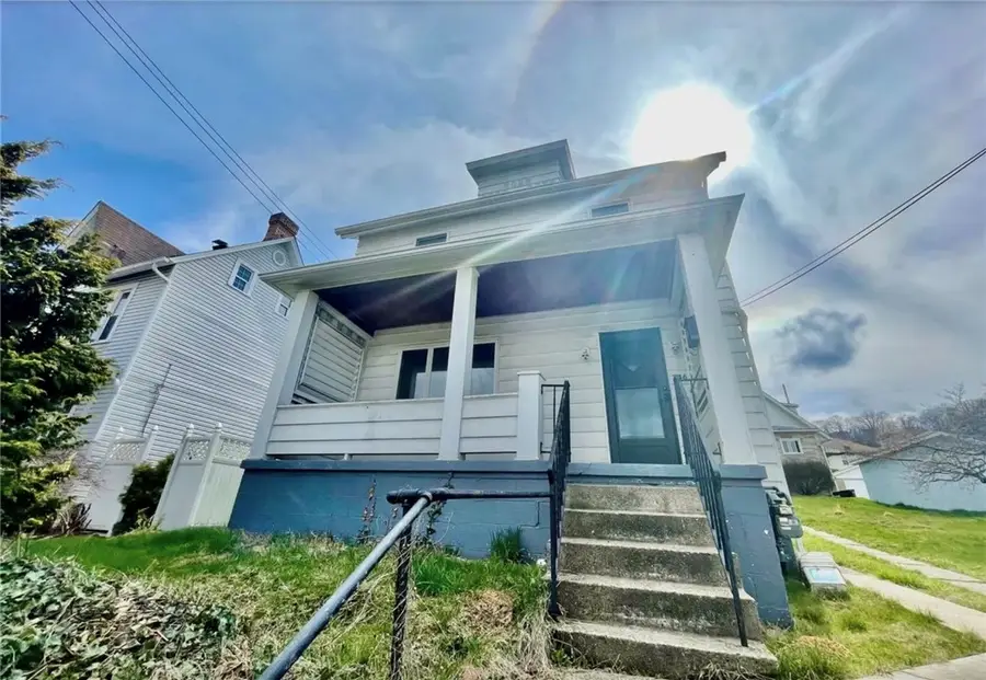 746 6th Avenue, Coraopolis, PA 15108 - #2