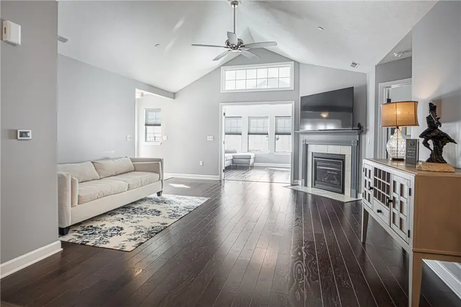 101 Spring Valley Dr, Jackson, PA 16063 - #2