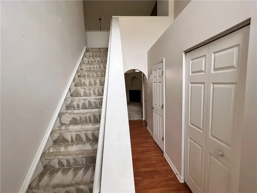 1108 Arrowhead Dr, South Strabane Township, PA 15301 - #2