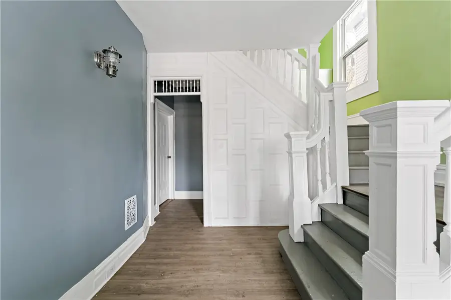 317 Kearsarge St, Mount Washington, PA 15211 - #3