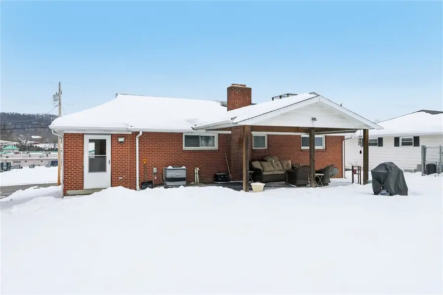 670 Circle Drive, Rostraver, PA 15012 - #2