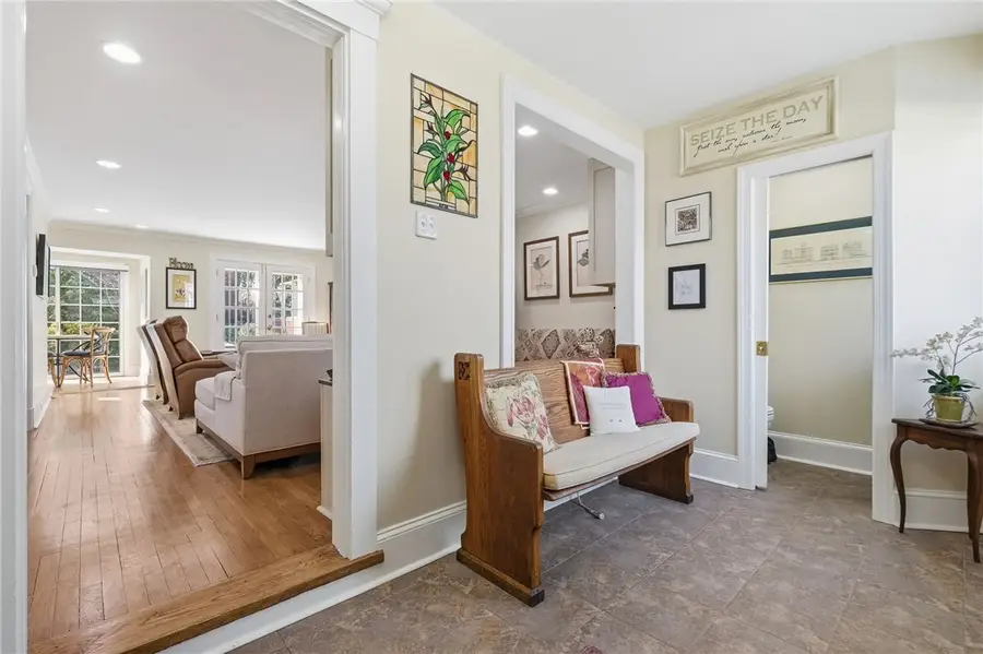 516 Roslyn Pl, Shadyside, PA 15232 - #2