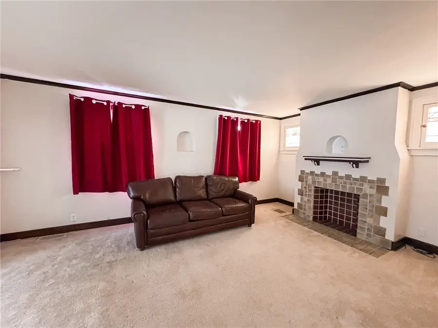 1207 Ohio Ave, White Oak, PA 15131 - #3