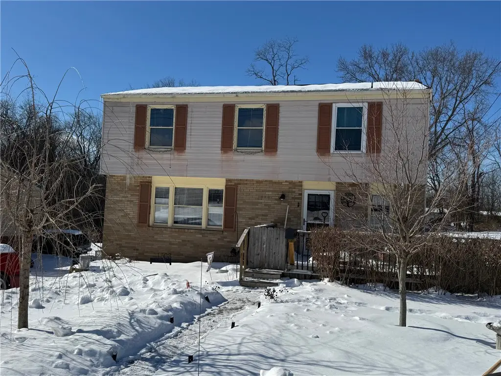 1508 Dupont St, Conway, PA 15027 - #1