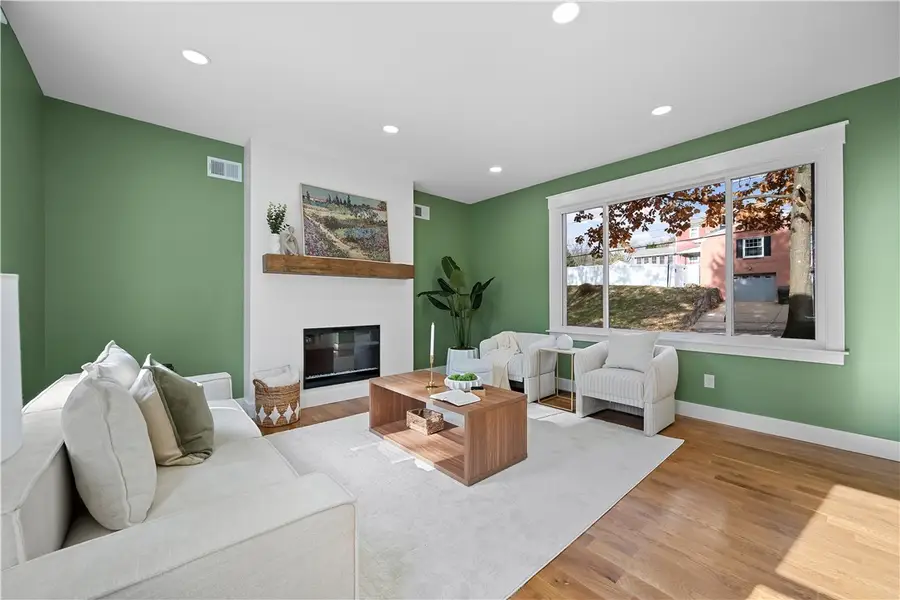 928 Washington Avenue, Oakmont, PA 15139 - #2