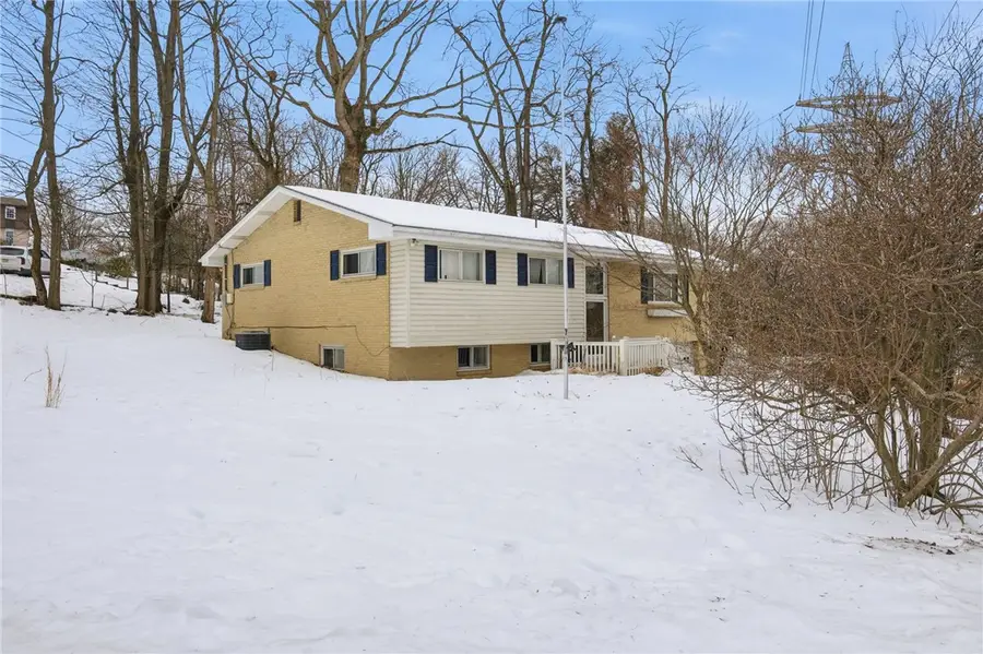 3801 Greenfield Rd, Allison Park, PA 15101 - #3