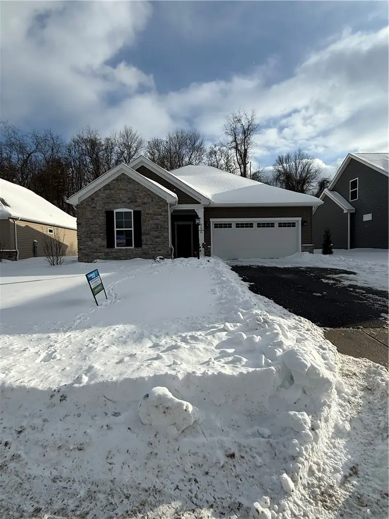 206 Walton Circle, Aliquippa, PA 15001 - #2