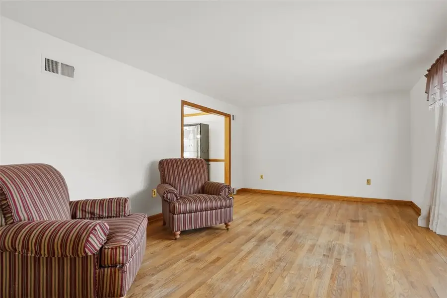 220 Cornwall Drive, Ohara Township, PA 15238 - #3