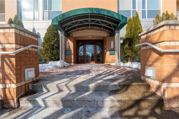 5859 Beacon Street #2003, Squirrel Hill, PA 15217