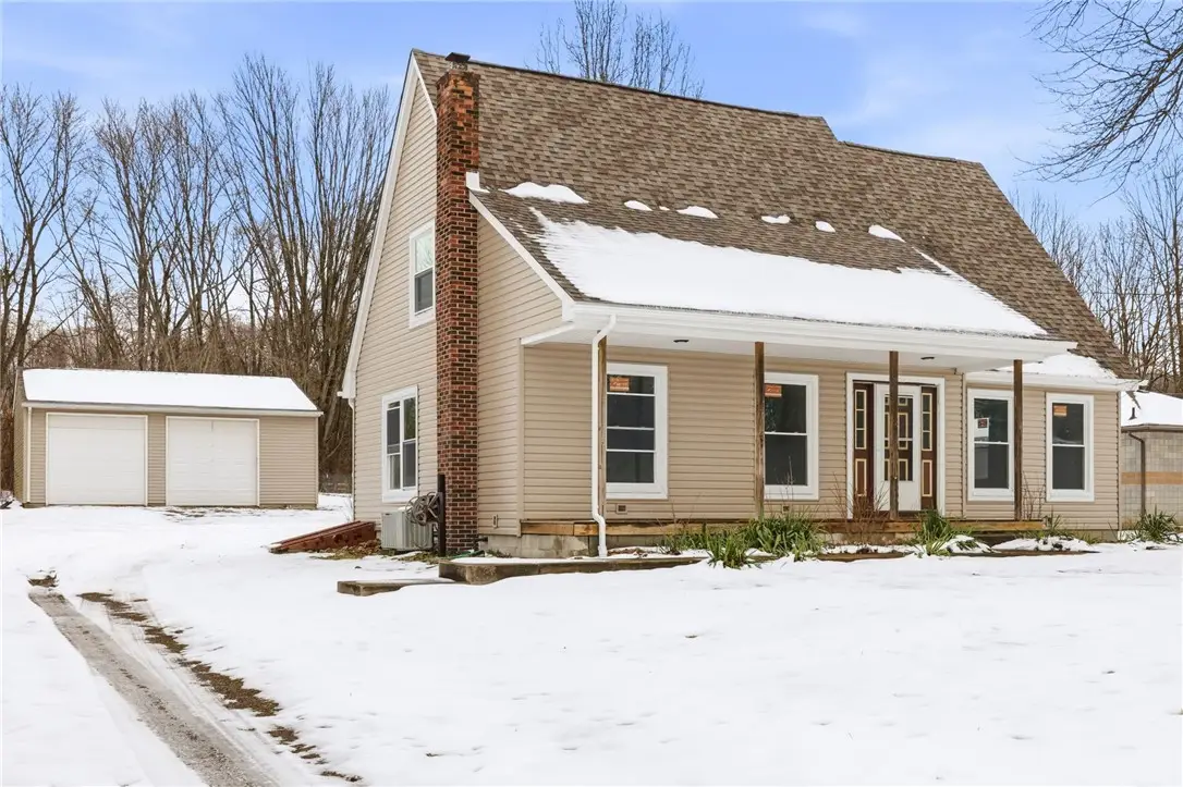 2104 Pulaski Road, Neshannock Township, PA 16105 - #1