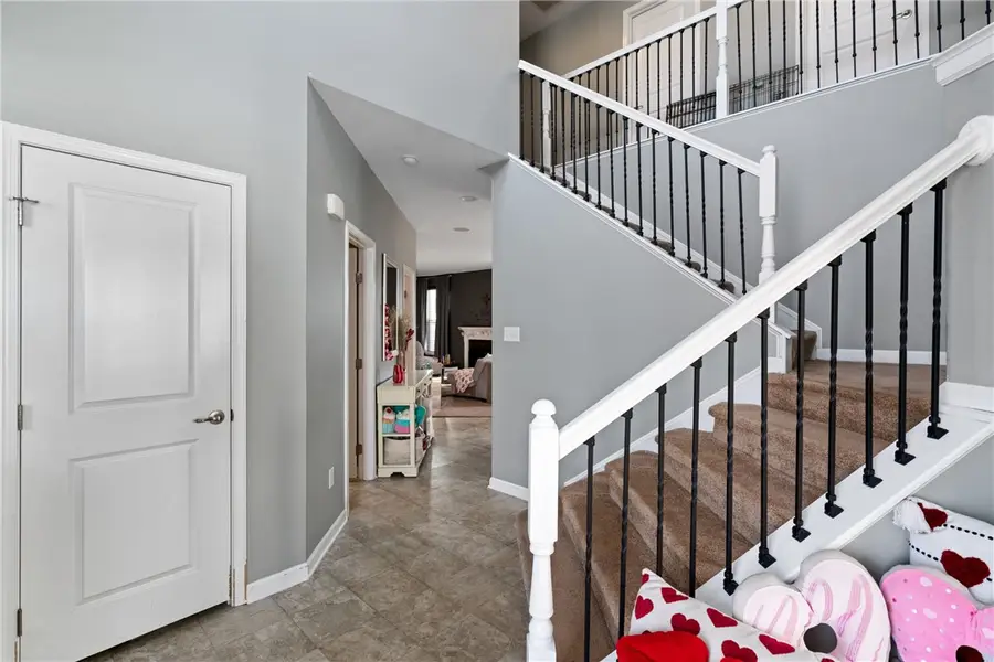 224 Foxwood Rd, Carnot Moon, PA 15108 - #3