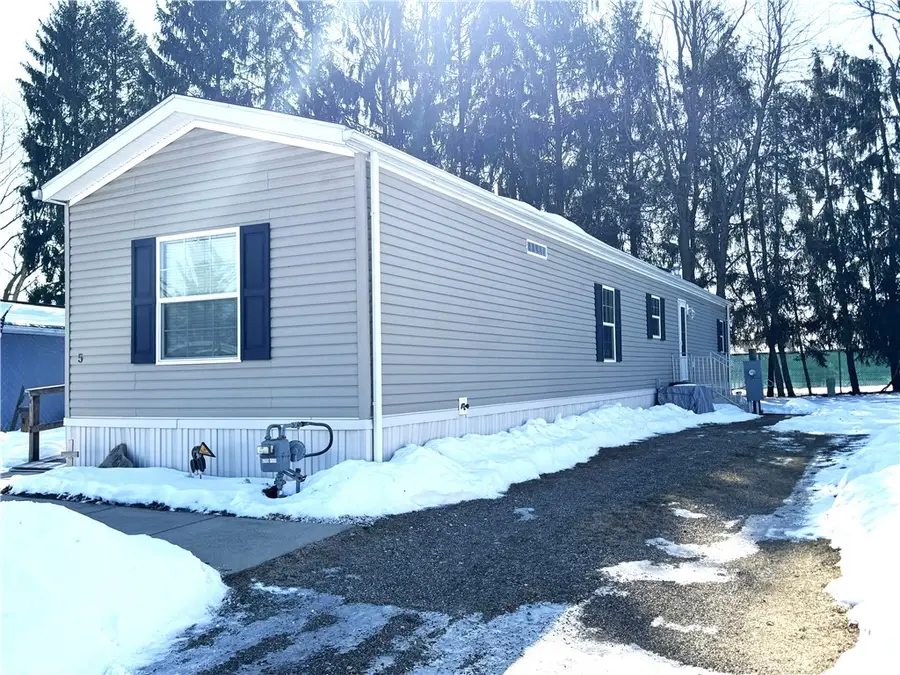 5 Lexington Dr, Freedom, PA 15042 - #3