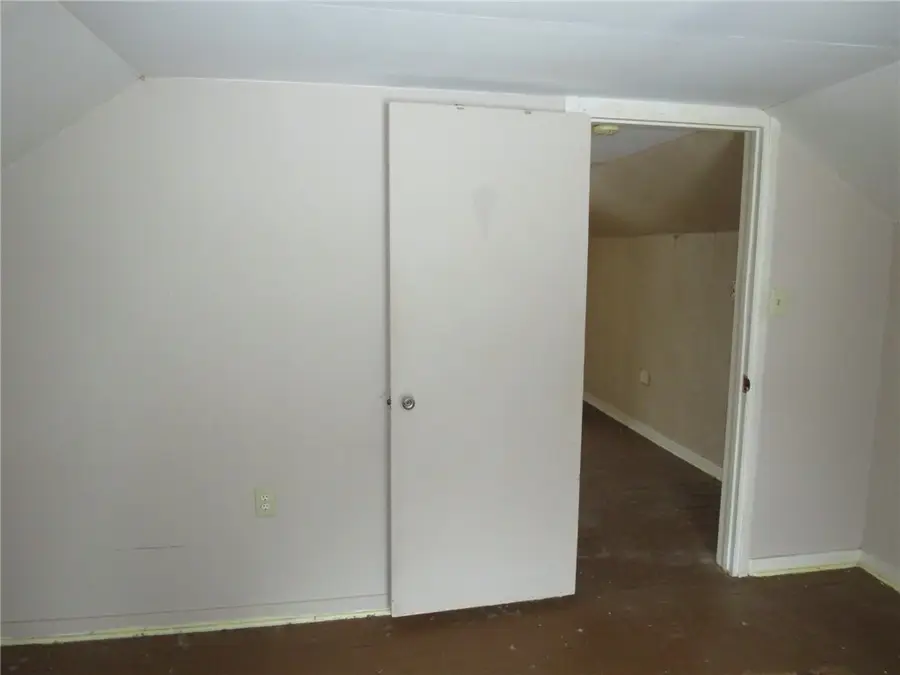 2189 Dunn Station Rd, Prosperity, PA 15329 - #3