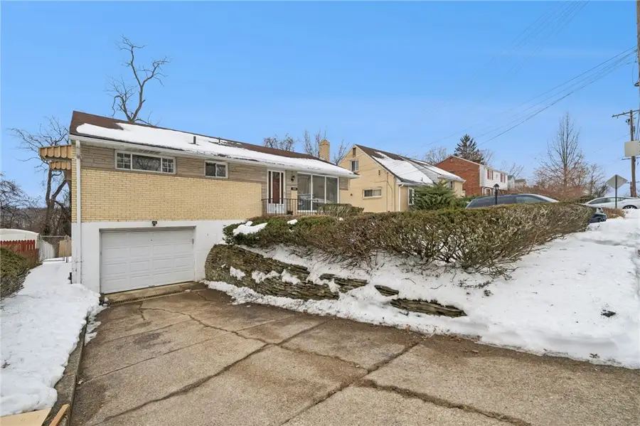 7867 Mark Dr, Penn Hills, PA 15147 - #3