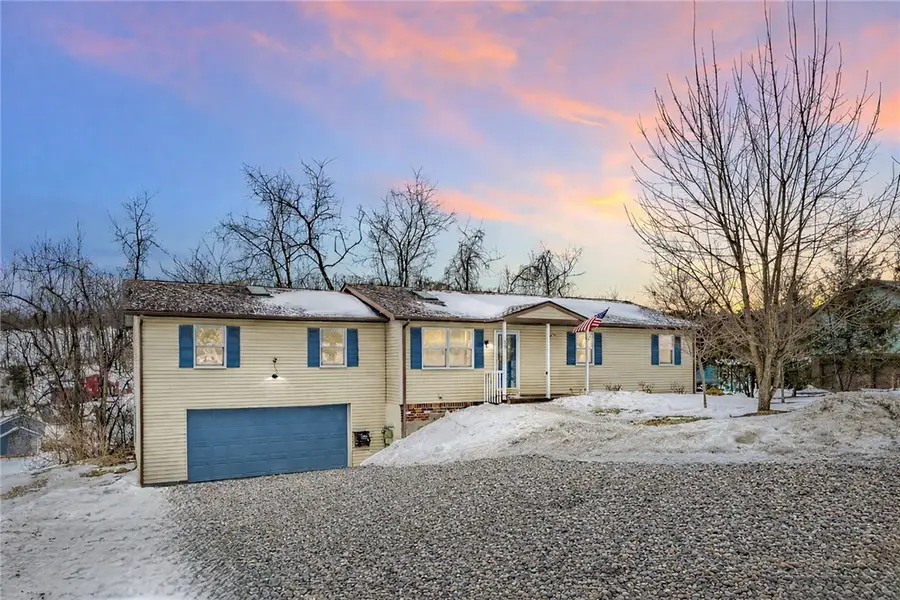 10 Danbury Dr, Greensburg, PA 15601 - #2