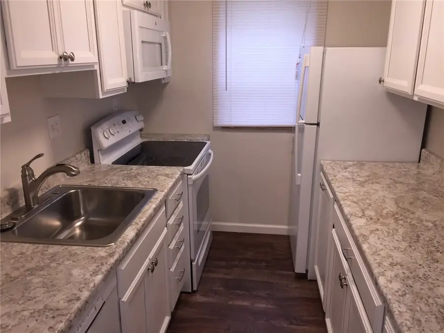 30 Cedar Blvd, Mount Lebanon, PA 15228 - #2